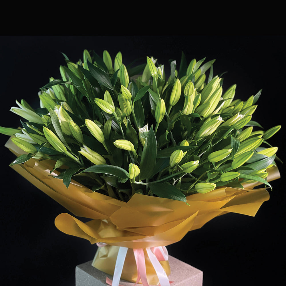 55 Lilies Gold flowers