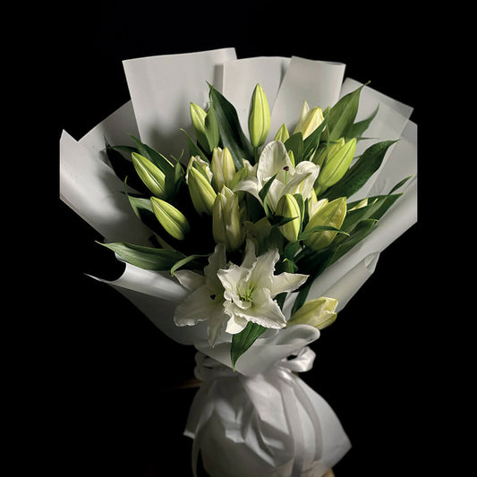 Lily Misty Bouquet