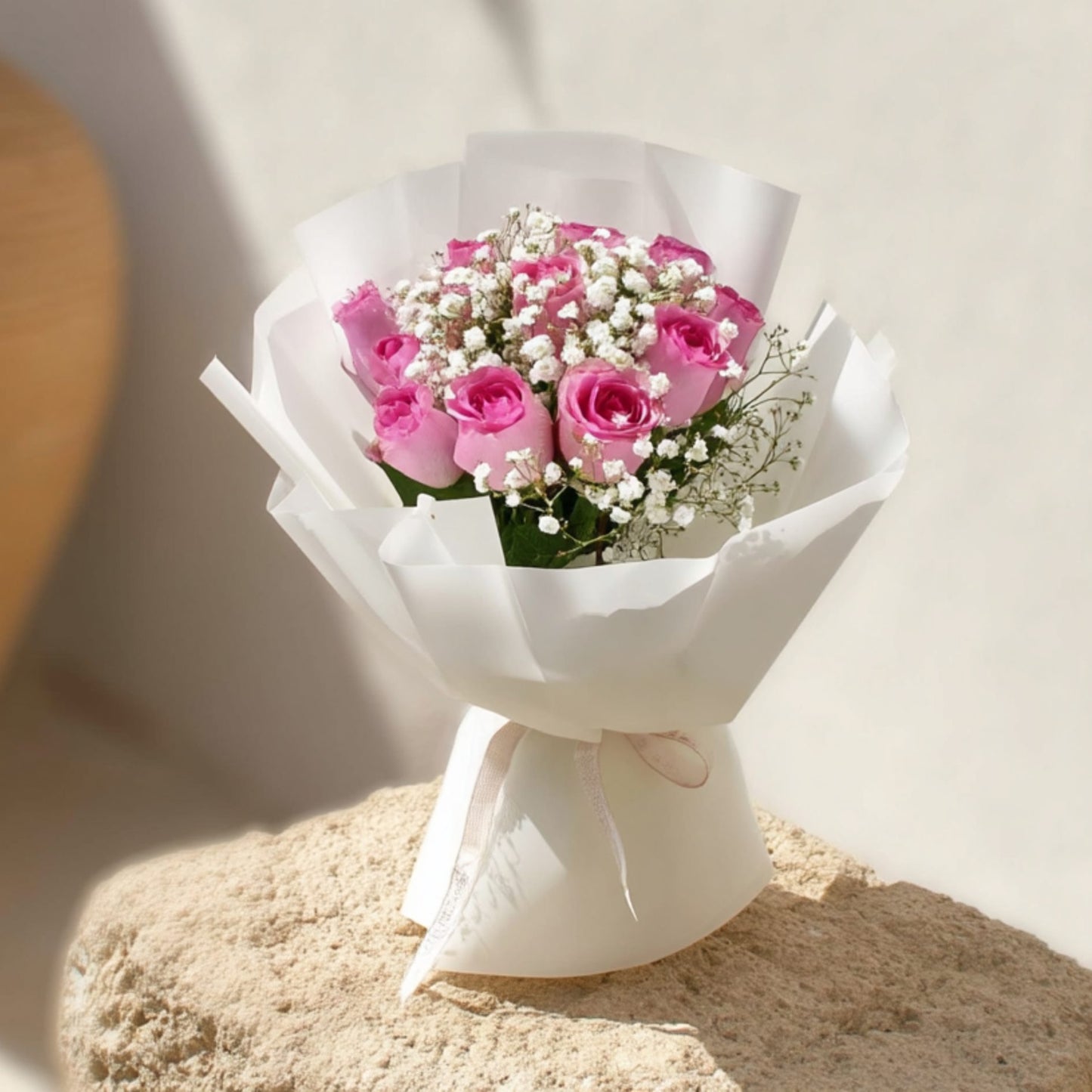 Bold pink flower bouquet with a vibrant and elegant arrangement, handcrafted by Aiwa Flowers in Dubai