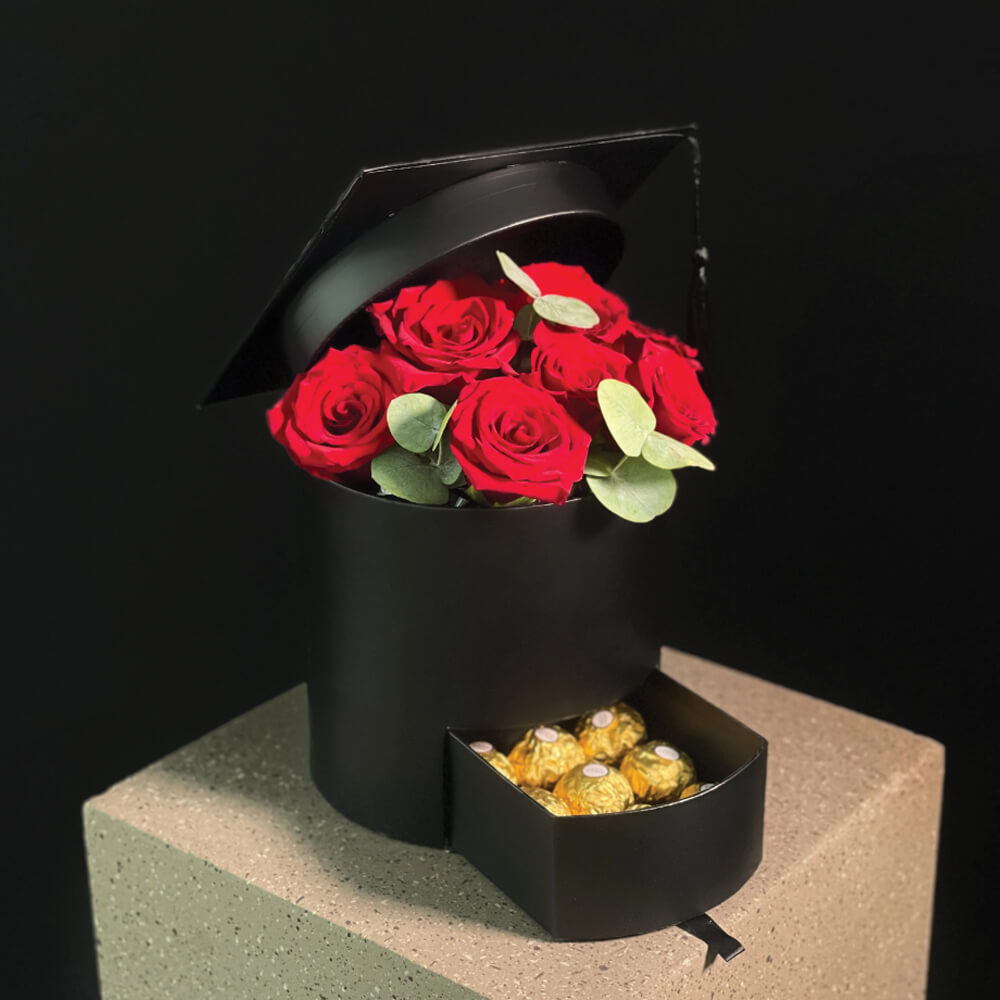 Flowers delivered in a box deals