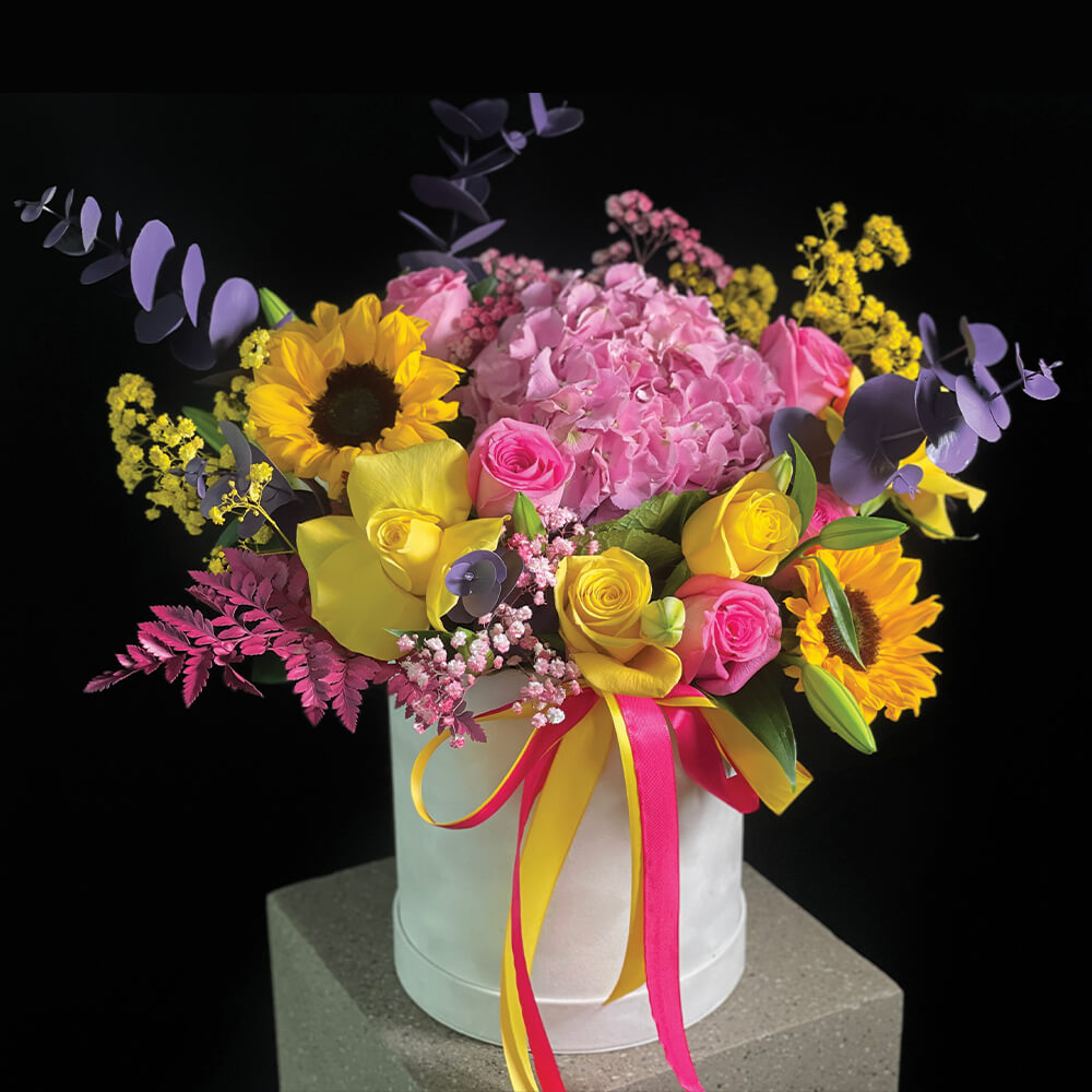 Rising Sun Flowers Bouquet | Online Flower Delivery in Dubai | Aiwa Flowers