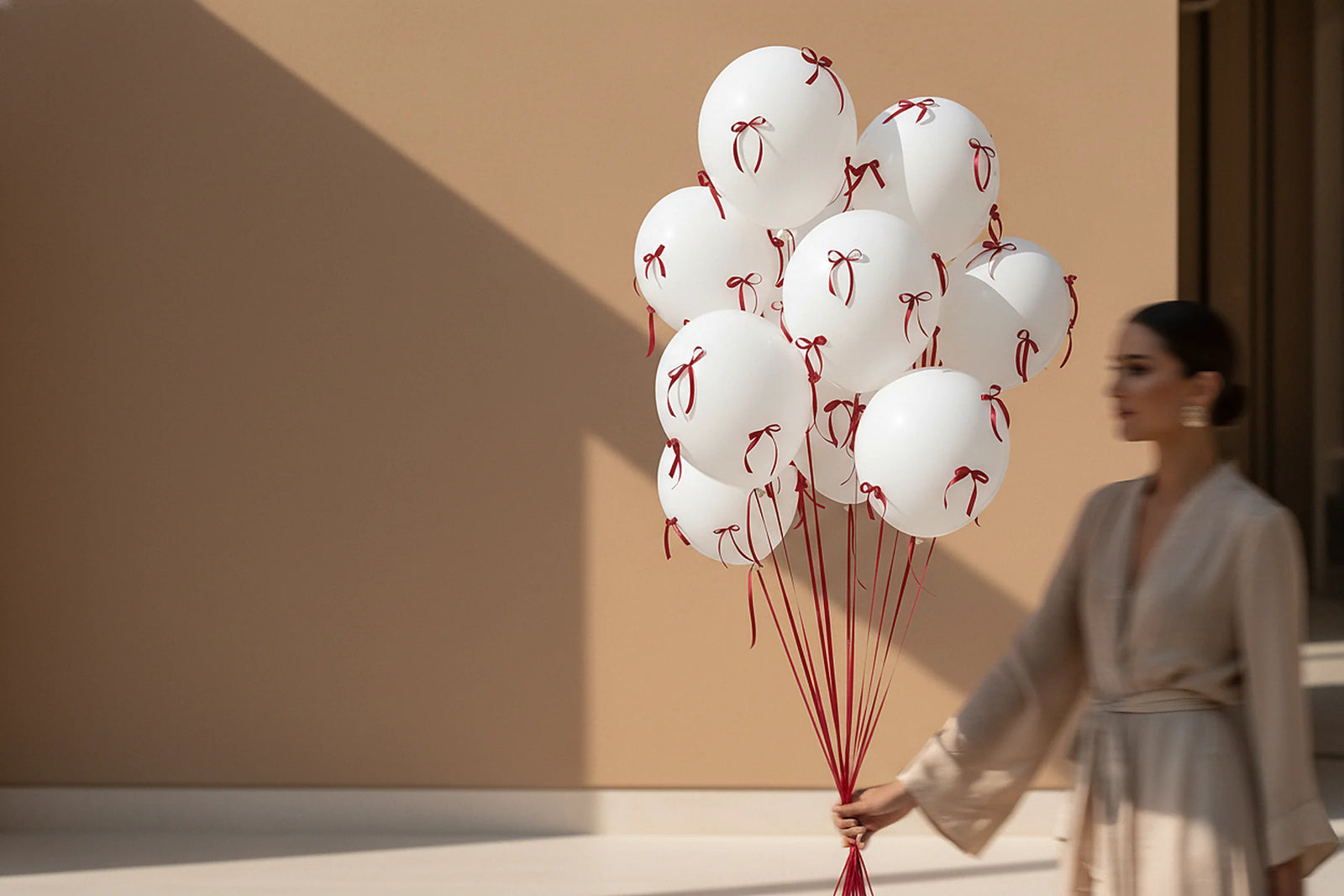 Luxury balloon decor by Aiwa Flowers — bespoke birthday and celebration arches with same-day delivery in Dubai UAE