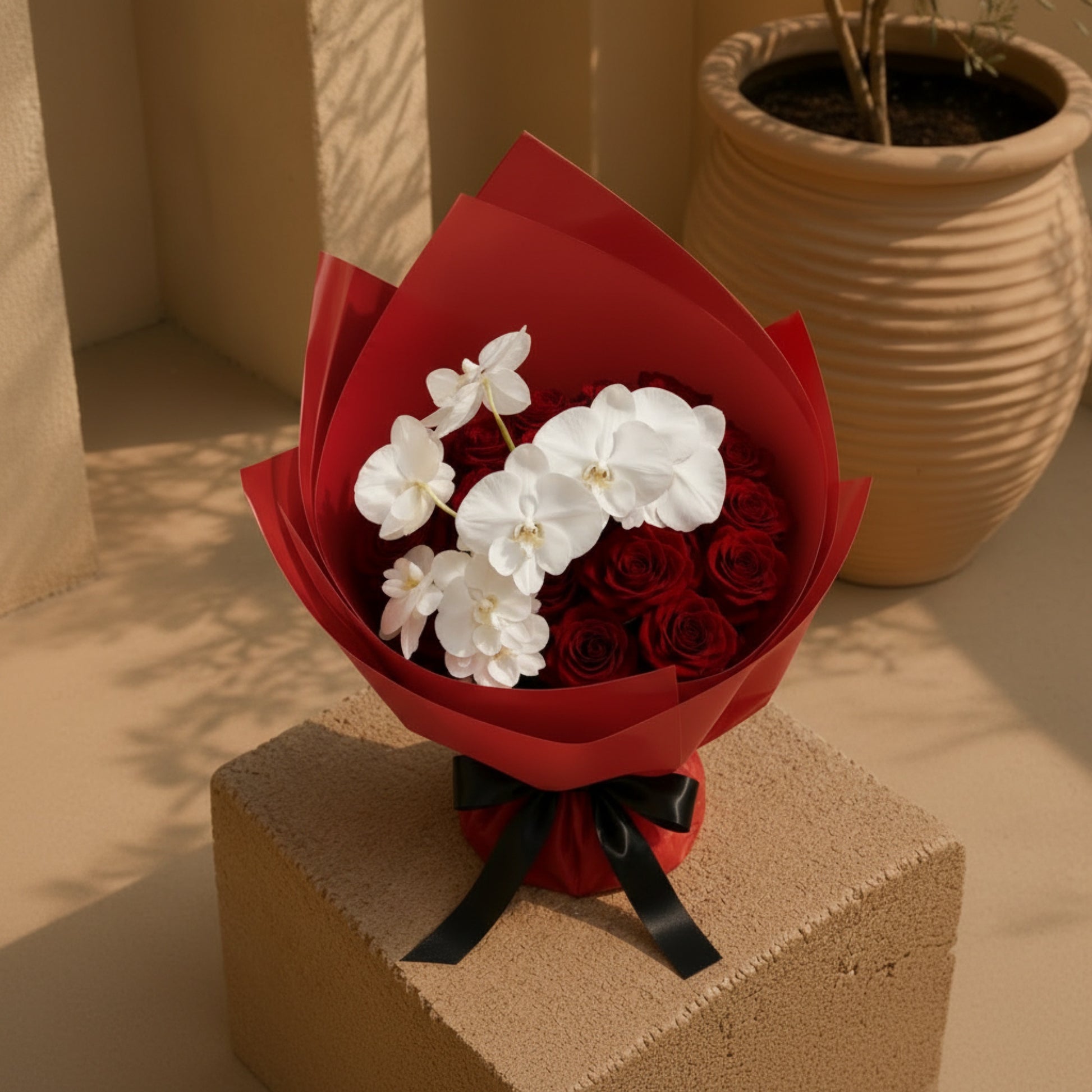 Aiwa Flowers Orchid Affair bouquet — detail view | luxury flower delivery Dubai