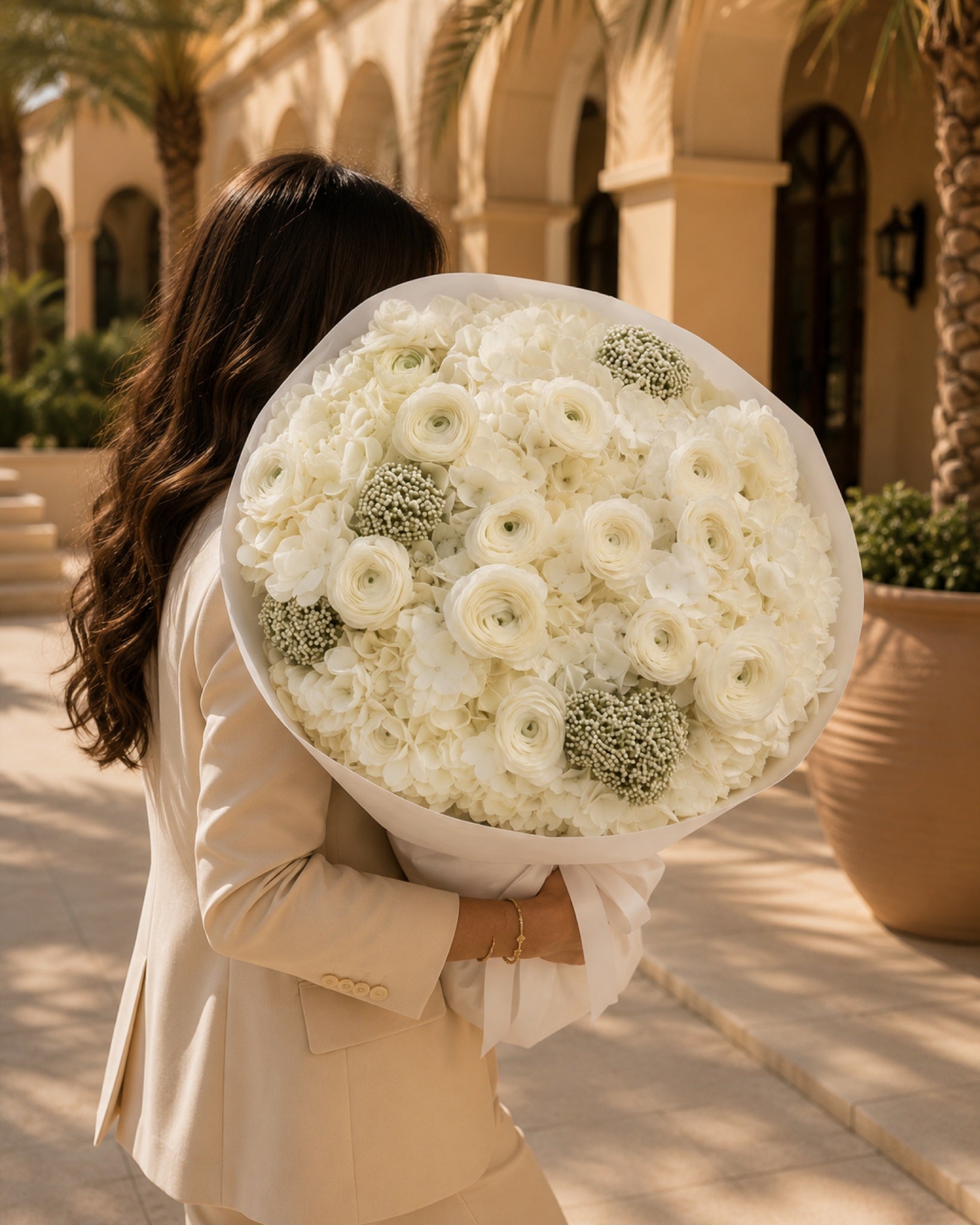 Aiwa Flowers Snow Palace bouquet — hero view | luxury flower delivery Dubai