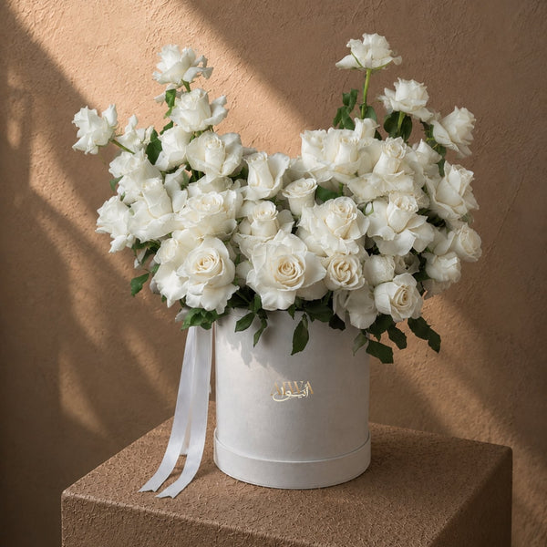 White spray rose box arrangement by AIWA Flowers Dubai