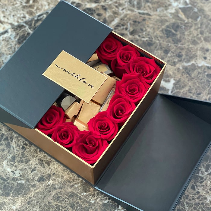 Box with Roses and Patchi